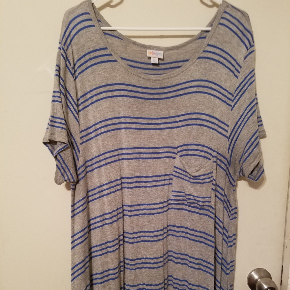 LuLaRoe Carly - XL/1X - Heathered grey/blue stripe